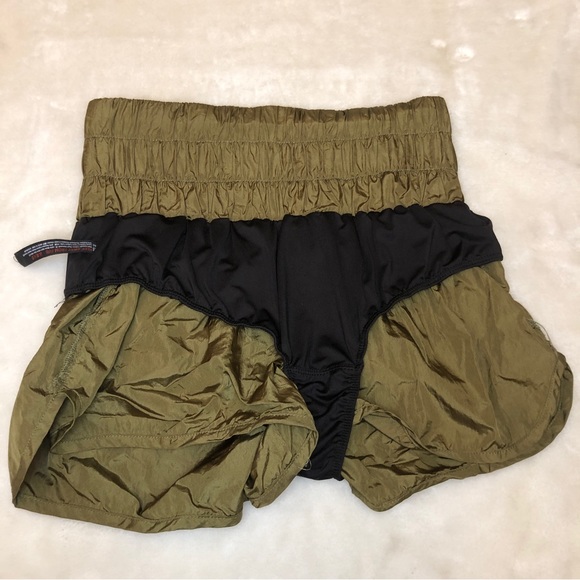 FP Movement Free People The Way Home Athletic Running Shorts Army Green Size SP - Picture 13 of 16